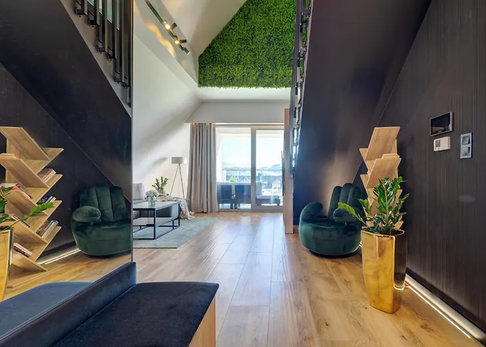 Lejlighed Panorama & *